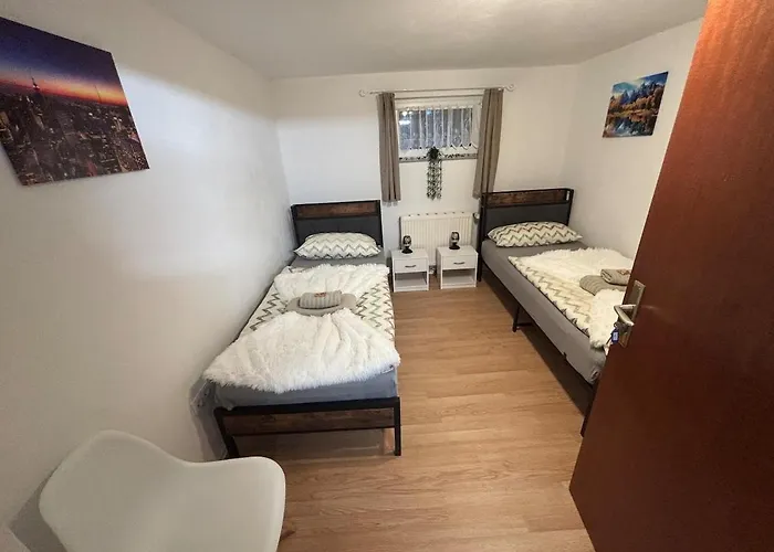 Hannover With Parking Ronnenberg