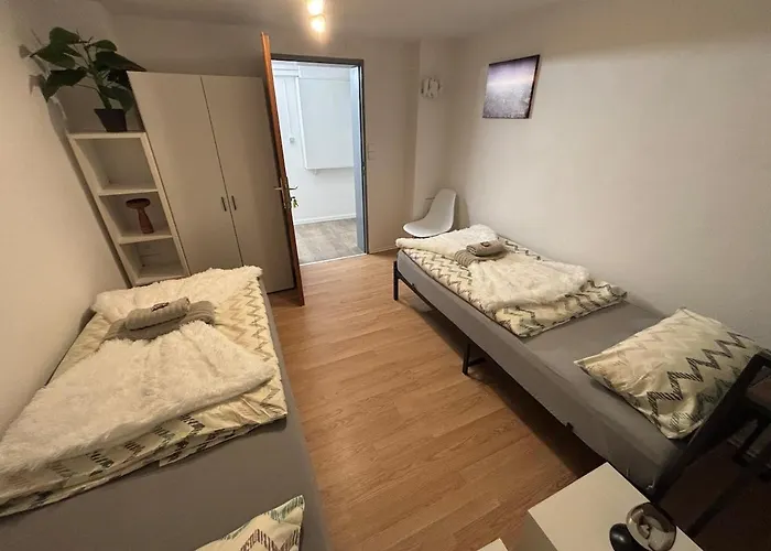 Hannover With Parking Ronnenberg